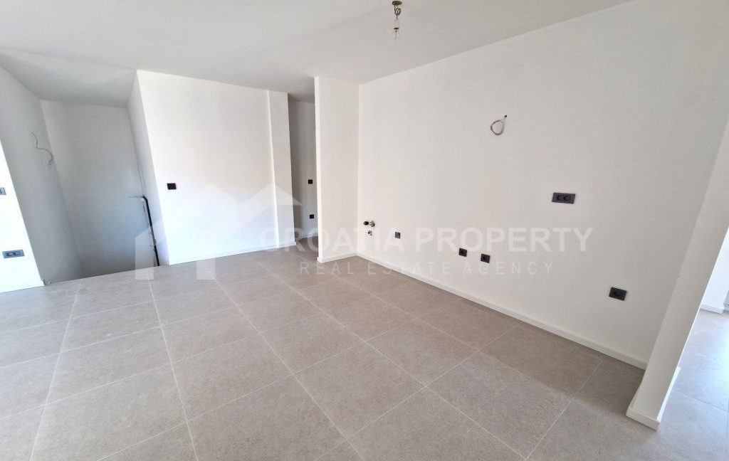 new penthouse near the beach grebastica - 3738 (2)