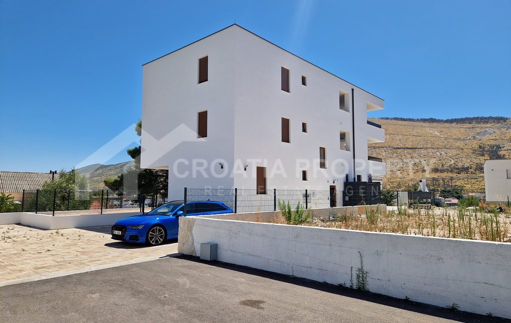 new penthouse near the beach grebastica - 3738 (5)