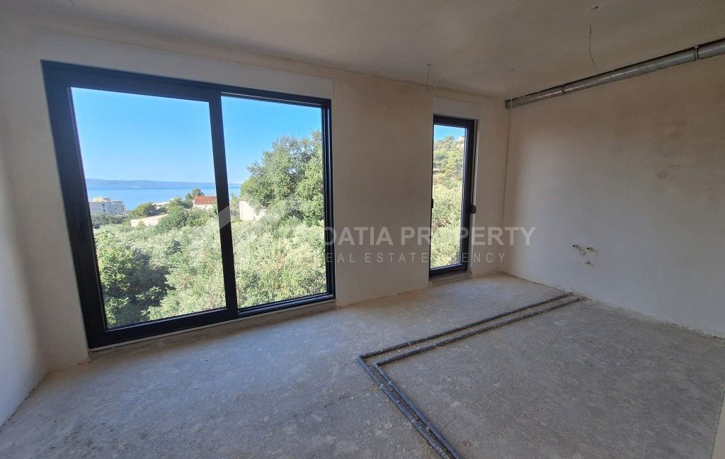 seaside apartment with terrace and a view podstrana (4) - 1K JPEG
