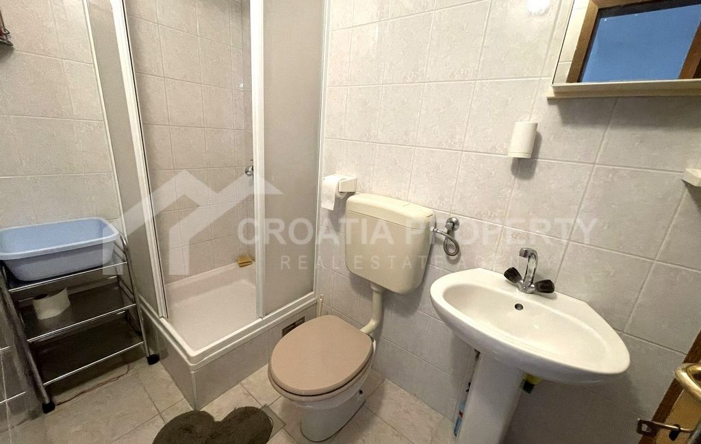 spacious beach house with sea view ciovo - 3736 (14)