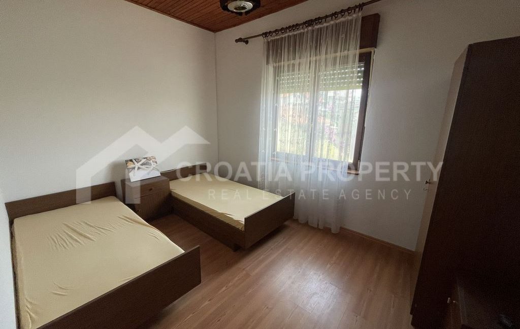 spacious beach house with sea view ciovo - 3736 (20)
