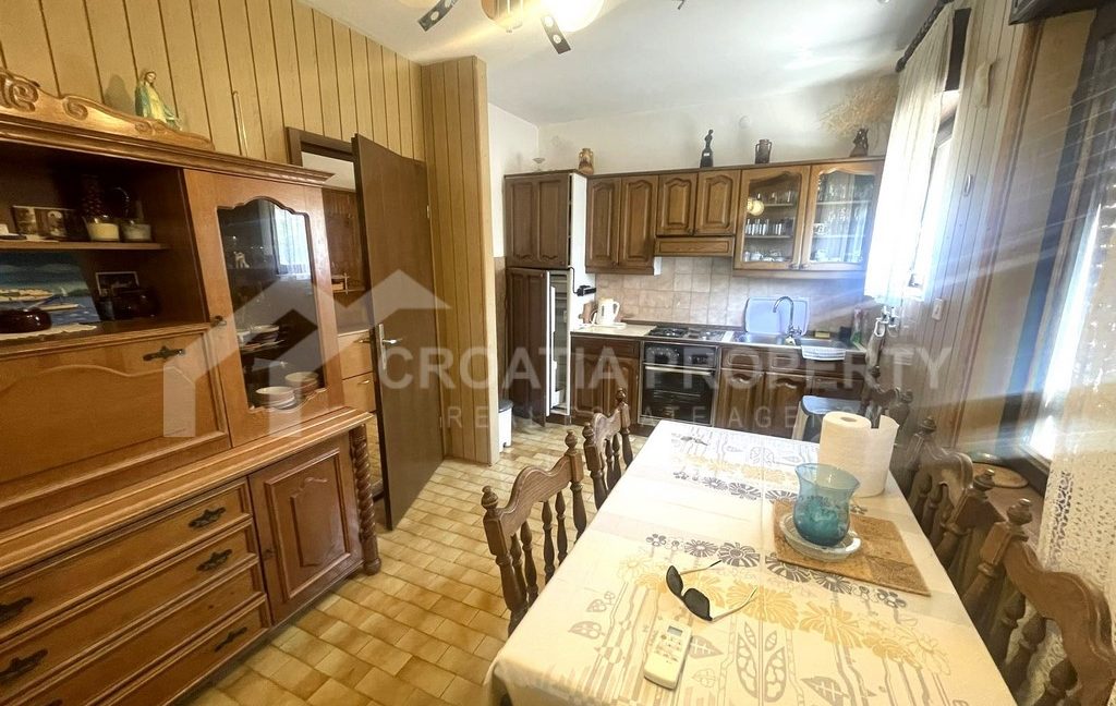 spacious beach house with sea view ciovo - 3736 (9)