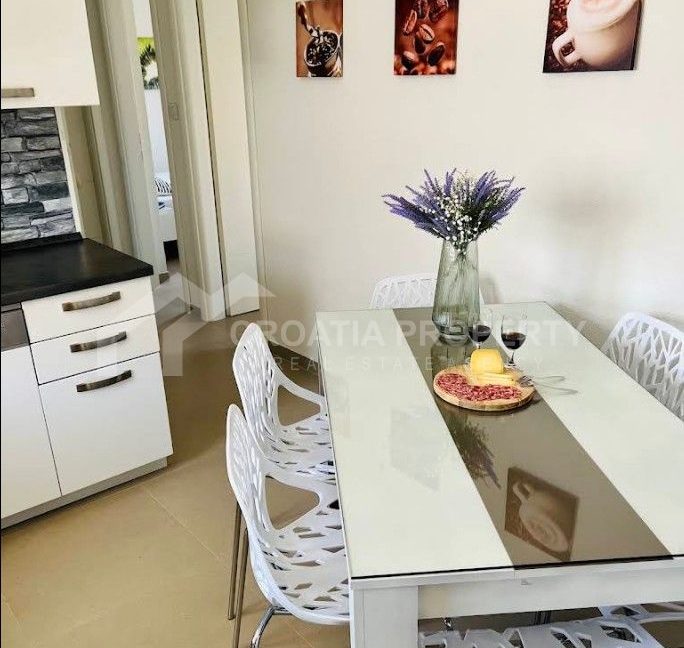 spacious house near the beach and city centre rogoznica - 3769 (13)