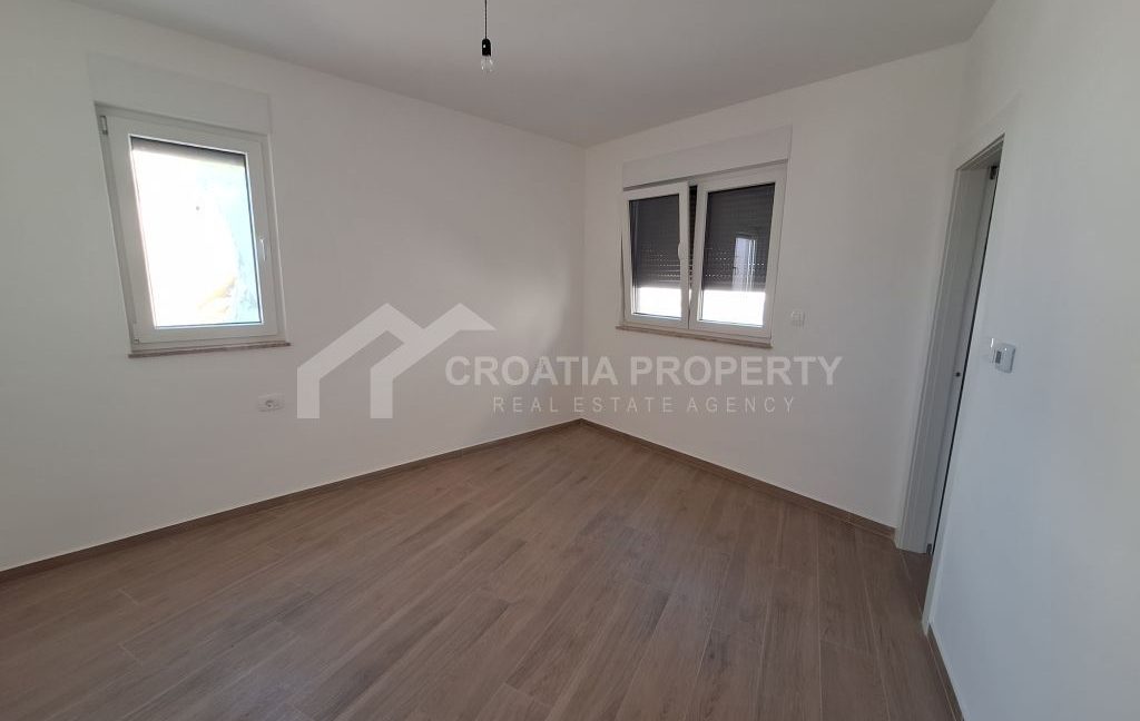 contemporary apartment with a view baska voda - 3780 (4)