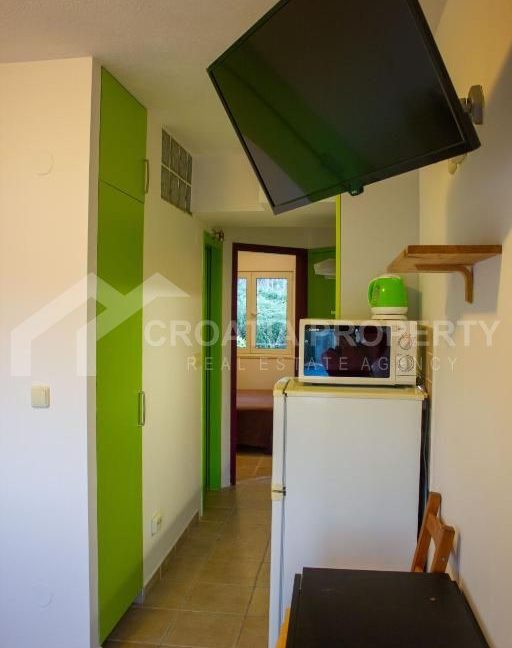 furnished first row sea view apartment korcula - 3781 (4)