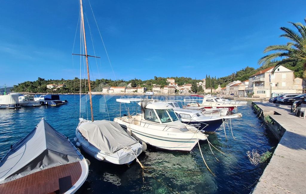 furnished first row sea view apartment korcula - 3781 (6)