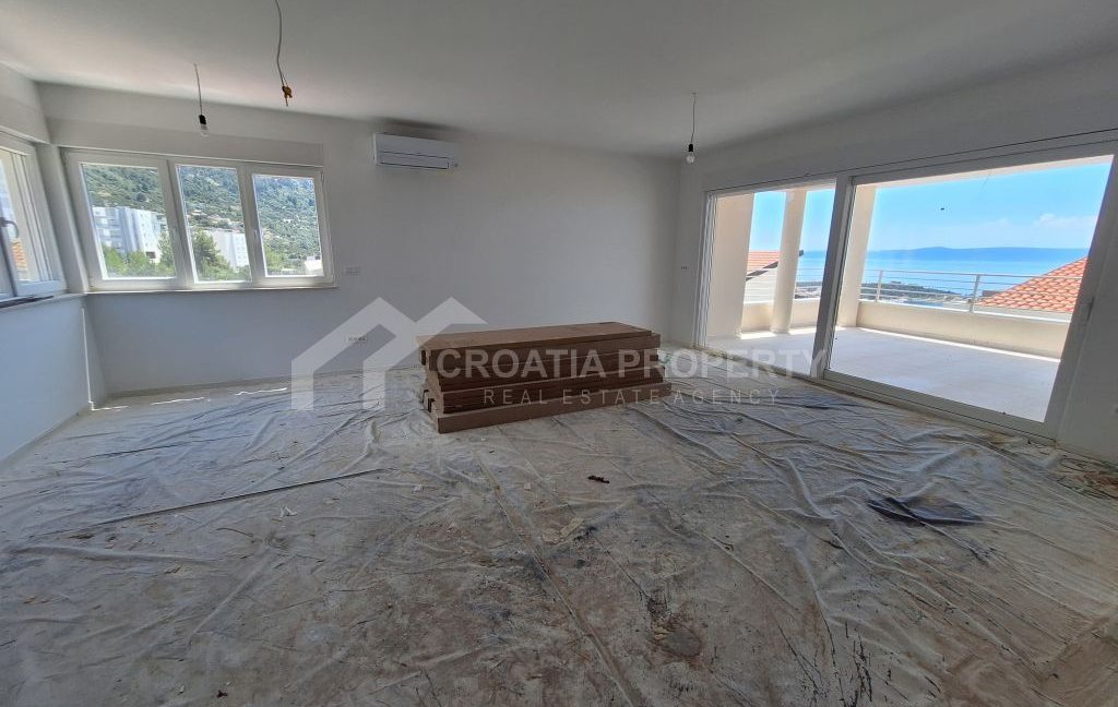 modern design penthouse with sea view makarska - 3792 (2)