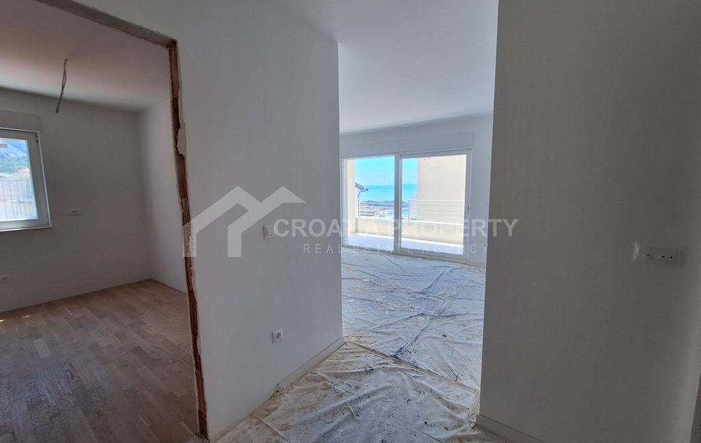 new apartment with a view and two loggias makarska (2)