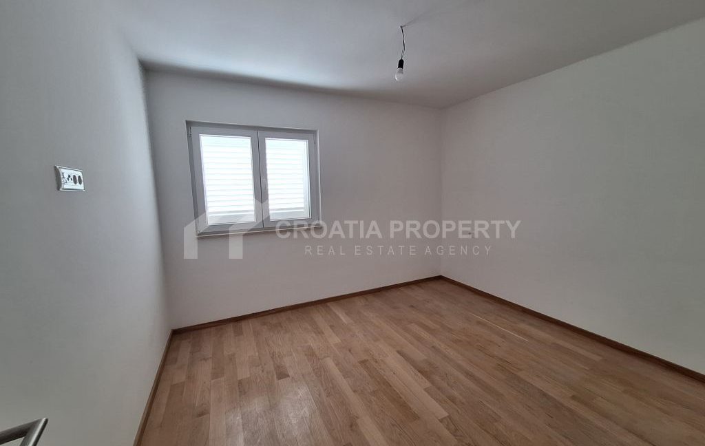 new coastal apartment with a view makarska (4) - 1K JPEG