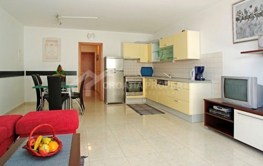 groundfloor apartment near the beach bol - 3817 (3)
