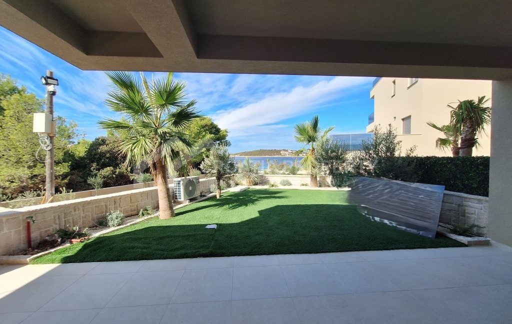 new seaside apartment with spacious garden sevid - 3814 (5)