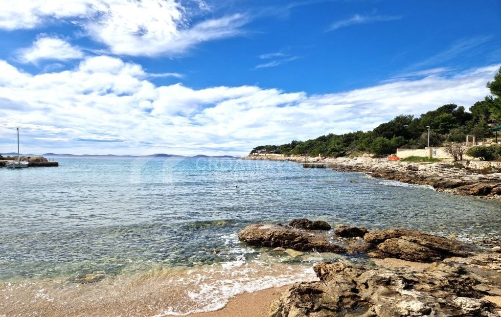 construction land with a sea view murter - 3802 (7)