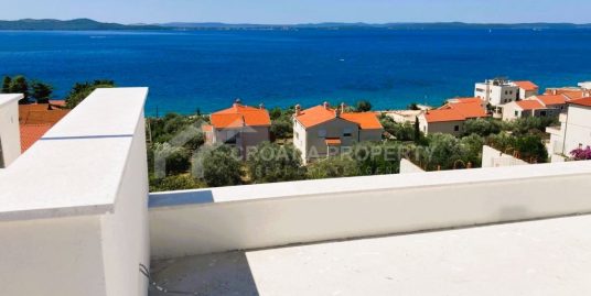 Luxurious seaside penthouse with a view Zadar