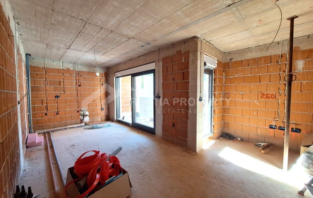 new groundfloor apartment with garden tugare - 3827 (1)