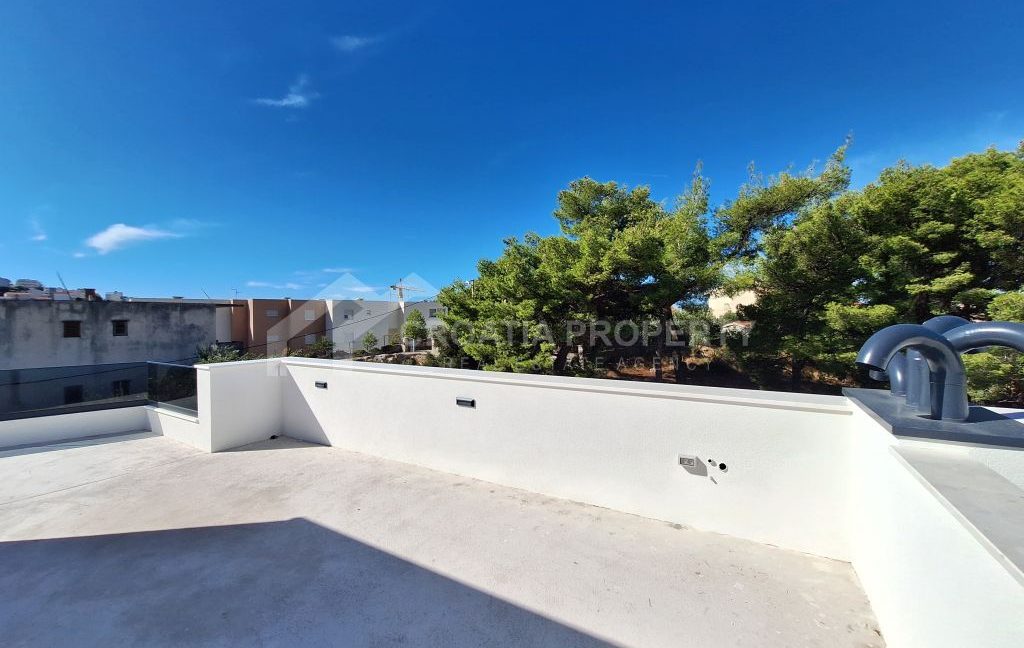new penthouse with rooftop terrace podstrana - 3829 (8)