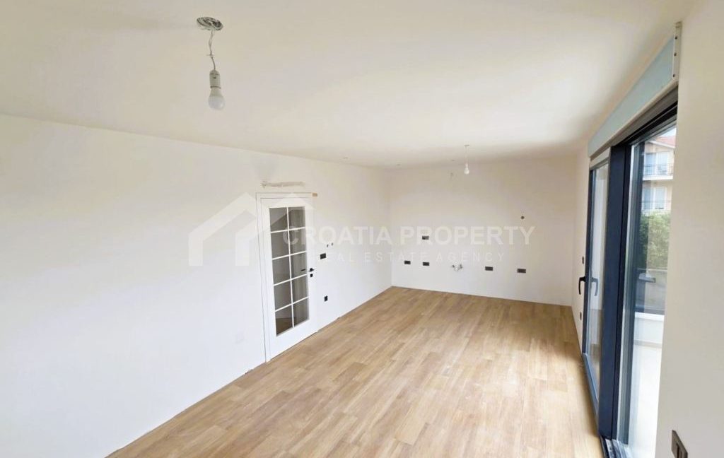 seaside apartment with spacious garden srima - 3822 (5)