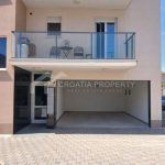 1st floor apartment with a garage split - 3859 (1)