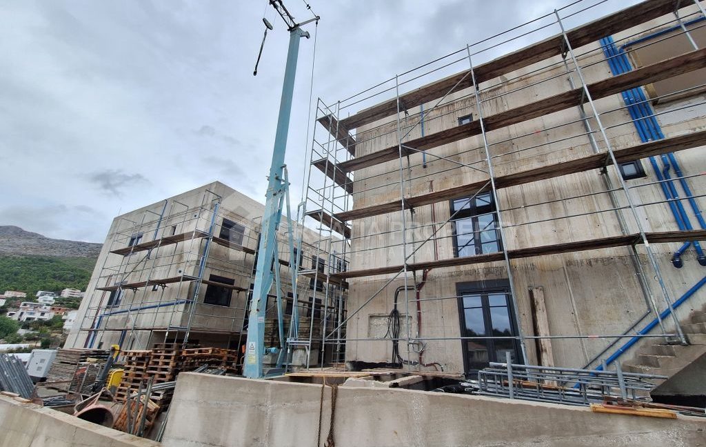 apartment in a new building near the amenities podstrana - 3865 (1)