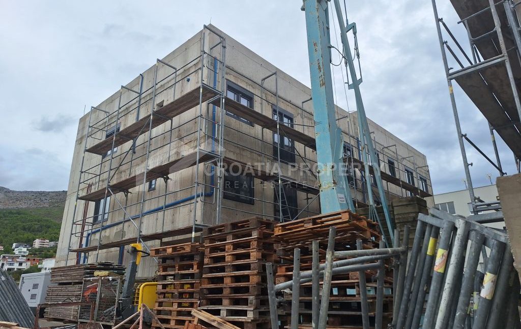 apartment in a new building near the amenities podstrana - 3865 (2)
