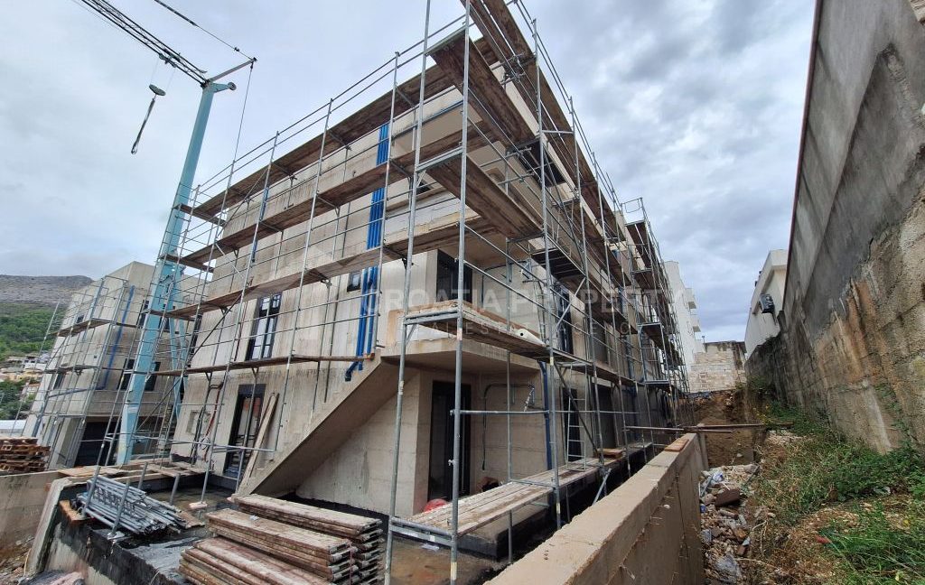 apartment in a new building near the amenities podstrana - 3865 (4)