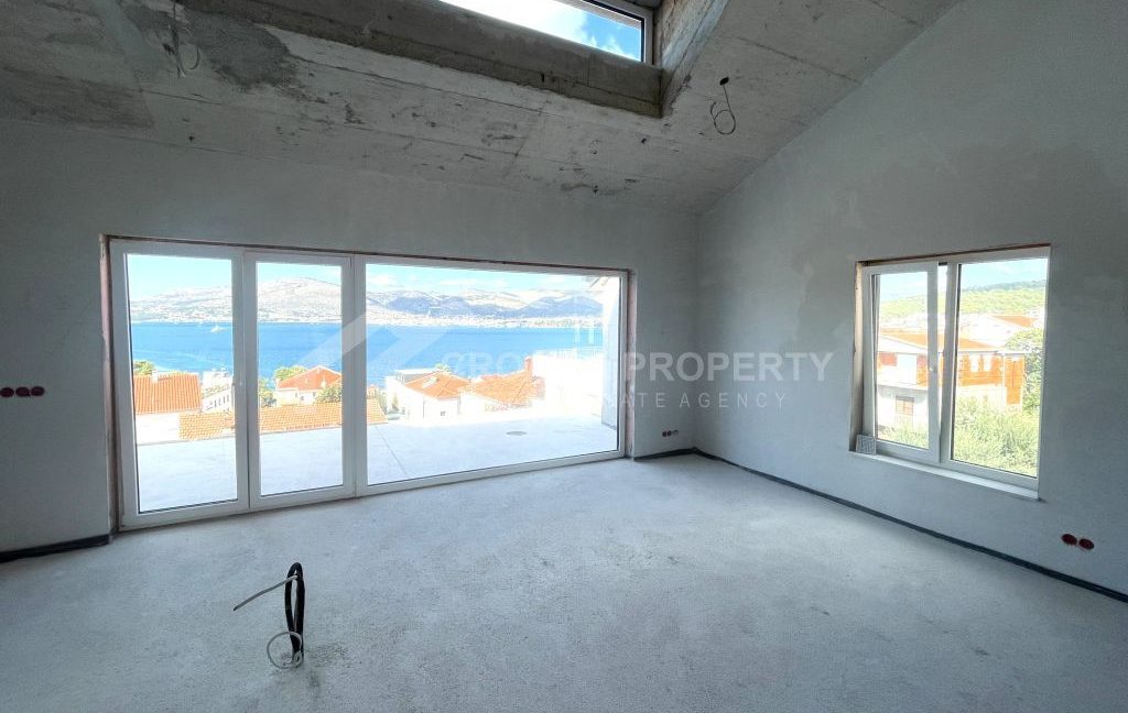 beachfront penthouse with stunning view ciovo - 3858 (4)