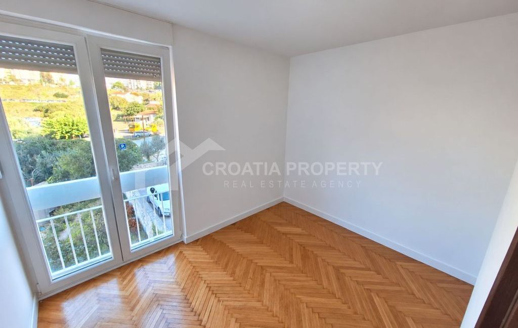 fully renovated apartment close to city centre split - 3856 (6)