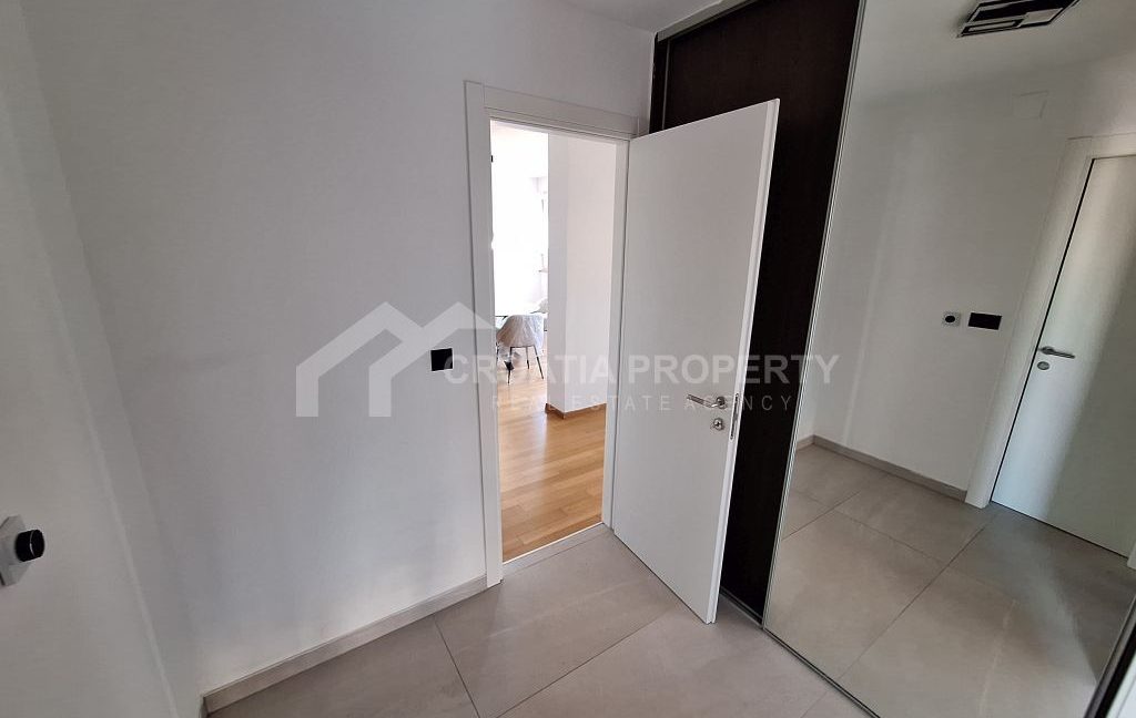 fully renovated apartment close to city centre split - 3856 (9)