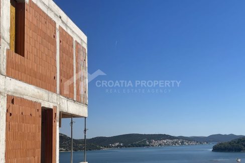 new multi story house with a pool murter - 3849 (1)