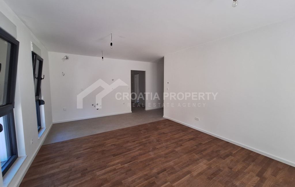 new penthouse in urban villa podstrana (4)