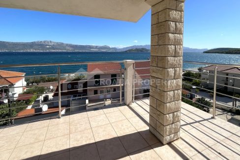 spacious house with beautiful sea view ciovo - 3840 (1)