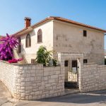spacious stand alone house brac - 3848 (1)